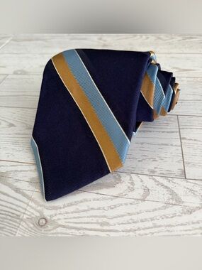 Brooks Brothers Makers, 100% Silk, Navy Blue, Striped Tie